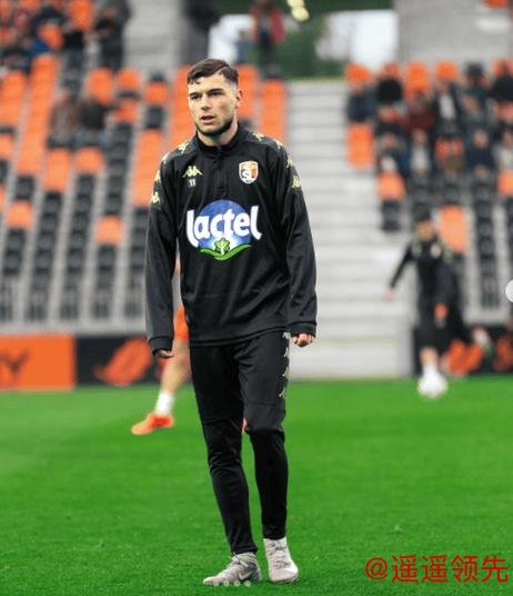 米兰体育曝法乙拉瓦勒官方宣布队内31岁后卫佩勒纳尔离队